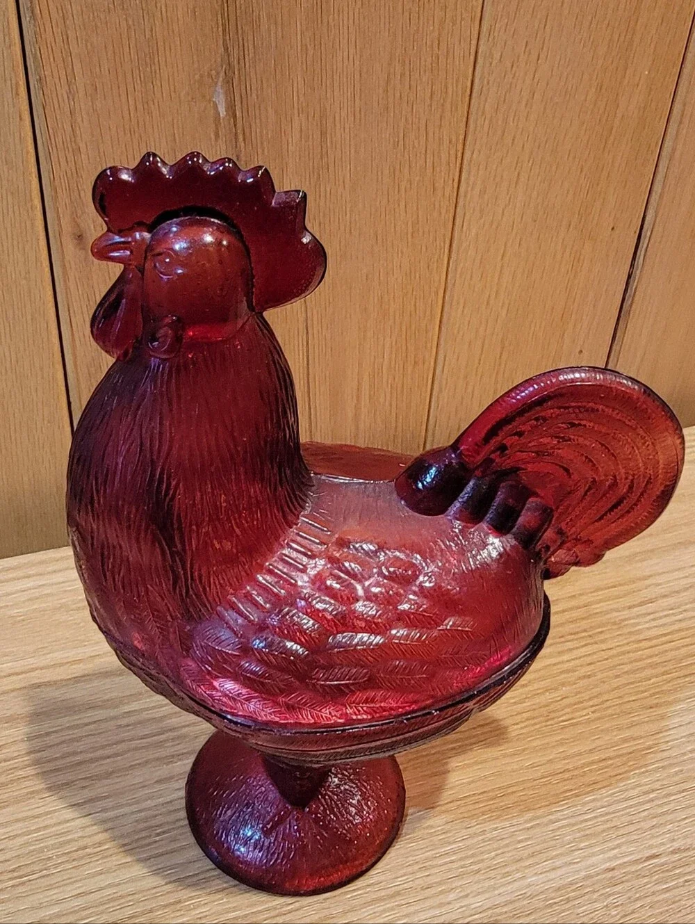 Vintage L.E. Smith Amberina Red Glass Standing Rooster Covered Candy Dish